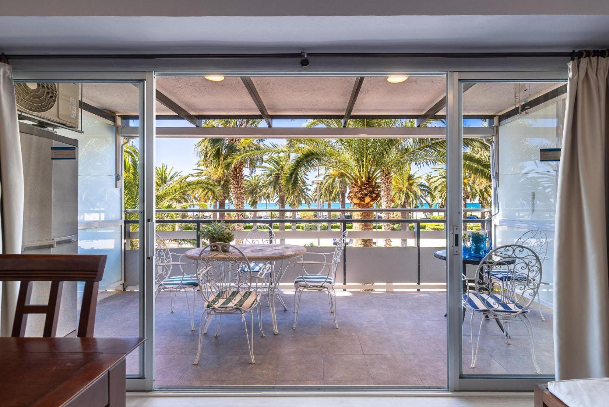 Uhc Rodas Apartments Salou Rum bild